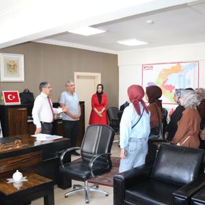 Bitlis Eren Üniversitesi Sosyal Hizmet Bölümü öğrencilerinden İl Müdürlüğümüze Ziyaret - fotoğraf 2