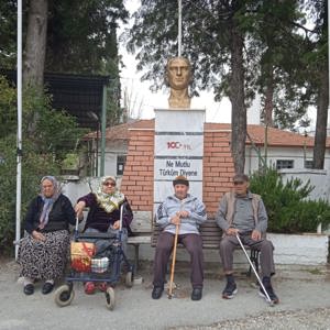 Yaşlılara Saygı Haftası Kapsamında Attouda Antik Kenti’ne Gezi ve Anlamlı Ziyaret Gerçekleştirildi - fotoğraf 3