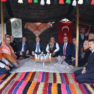 “Bellekten Geleceğe” Temalı Etkinlikte Kültürel Miras Kuşaklarla Buluştu - fotoğraf 12