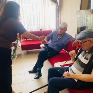 Protokol Üyelerinden Denizli Huzurevi Sakinlerine Kurban Bayram Ziyareti - fotoğraf 1