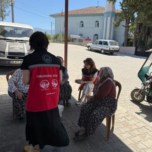 Duacalı Mahallesi’nde Aile Yılı Kapsamında Farkındalık ve Bilgilendirme Çalışması Gerçekleştirildi - fotoğraf 2