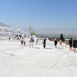“Pamuk Gibi Bir Gün” Etkinliğiyle Aileler ve Çocuklar Pamukkale’de Buluştu - fotoğraf 5