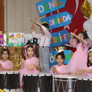 Miniklerin Büyük Heyecanı: Kreş ve Gündüz Bakımevi Yıl Sonu Programı Gerçekleştirildi. - fotoğraf 4