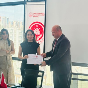 AKTİF YAŞAM MERKEZİ’NDE AİLE VE HUKUK SÖYLEŞİSİ - fotoğraf 8