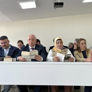 2025 Aile Yılı Kapsamında Sessiz Kitap Okuma Etkinliği Düzenlendi - fotoğraf 4
