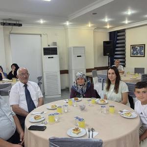 Kıbrıs Barış Harekatı'nın Yıl Dönümünde Gazilerimizle Bir Araya Geldik - fotoğraf 11