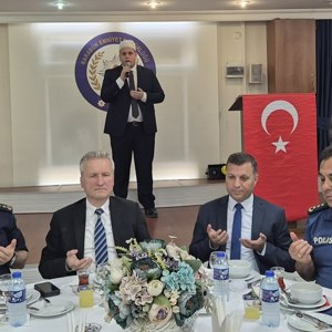Kıbrıs Barış Harekatı'nın Yıl Dönümünde Gazilerimizle Bir Araya Geldik - fotoğraf 10