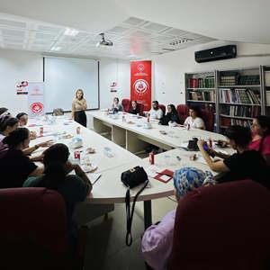 Pamukkale SHM’den Ebeveynlere Yönelik “Aile İçi İletişim” ve “Sınırlar” Eğitimi Gerçekleştirildi - fotoğraf 3