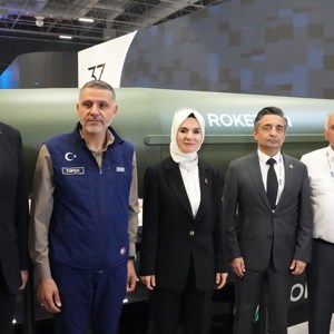 Aile ve Sosyal Hizmetler Bakanımız Göktaş, IDEF 2025'i ziyaret etti - fotoğraf 6
