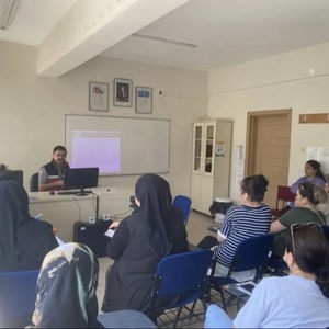 Erfelek Halk Eğitimi Merkezi’nde Kadına Yönelik Şiddet ve Erken Yaşta Evliliklerle Mücadele Semineri Düzenlendi - fotoğraf 1