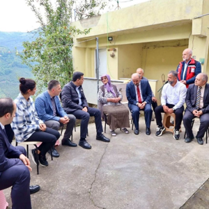 Şehidimiz Ayhan Gedikli’nin Annesi Emine Gedikli Hanesinde Ziyaret Edildi. - fotoğraf 3
