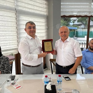 Sosyal Hizmet Merkezi Müdürümüz Ercan Okur’a Veda Yemeği Düzenlendi - fotoğraf 4