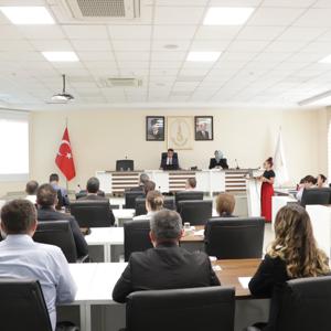 2025 Yılı 3. Dönem Kadına Yönelik Şiddetle Mücadele İl Koordinasyon, İzleme ve Değerlendirme Toplantısı Gerçekleştirildi - fotoğraf 4