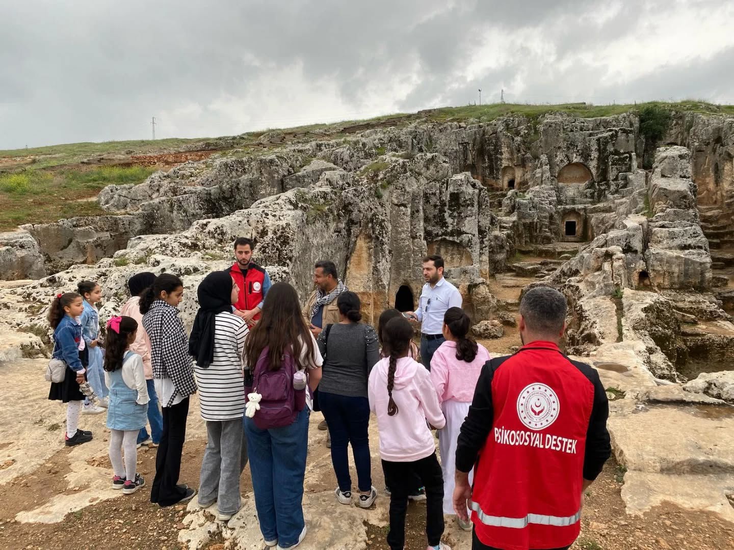 ODES Projesi Kapsamında Çocuklarımızla Perre Antik Kentini ve Mini Adıyaman'ı Keşfe Çıktık - fotoğraf 2