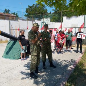 Kocaeli TAD Akmeşe Bakım Rehabilitasyon ve Aile Danışma Merkezinde hizmet almakta olan özel bireylerimiz, 15 Temmuz Demokrasi ve Millî Birlik Günü kapsamında anlamlı bir program hazırladılar. - fotoğraf 4