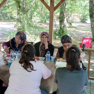 "Nesiller Sevgiyle Yetişiyor” Programı ile Kuşaklar Arası Sevgi Köprüsü Kuruldu - fotoğraf 3