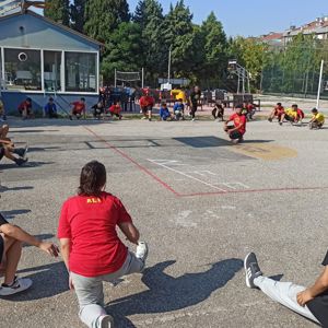 Ayten Burhan Erdayı Çocukevleri Sitesi Müdürlüğümüz ile Balıkesir Üniversitesi Spor Bilimleri Fakültesi iş birliğinde, Çocuklarımız için Boks Eğitimleri Başladı. - fotoğraf 6