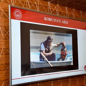 Valiliğimizde Gönül Elçileri ile Koruyucu Aile Farkındalık Toplantısı Düzenlendi - fotoğraf 6