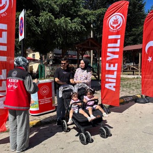 917. Perşembe Yaylası Güreş Festivalinde Aile Yılı Tanıtımı - fotoğraf 1