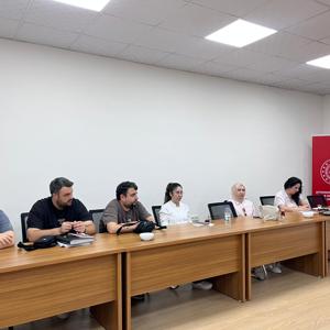 Engelli ve Yaşlı  Hizmetleri Biriminde Hizmet Veren Mesleki Personele Yönelik Bilgilendirme, Rehberlik ve Değerlendirme Toplantısı - fotoğraf 3