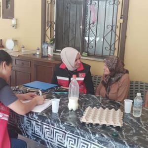  Karabük ilimizde Yaşanan Orman Yangınlarından Etkilenen Vatandaşlarımızın Yanındayız - fotoğraf 3