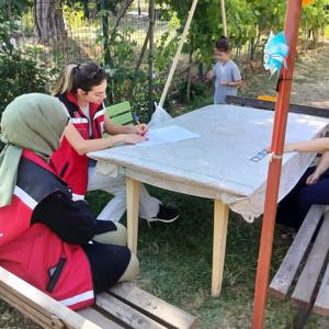  İlimizdeki Orman Yangınından Etkilenen Kahyalar Köyü Sakinlerine Yönelik Psikososyal Destek Çalışmalarımız Sürdürülmektedir - fotoğraf 4