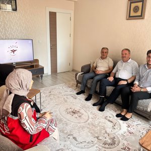 Aziz Şehidimiz Fadıl Baran'ın bizlere emaneti olan kıymetli ailesine ziyaret  - fotoğraf 2