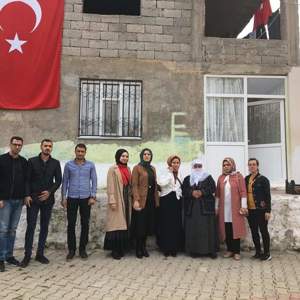 29 Ekim Cumhuriyet Bayramı münasabetiyle Şehit Yusuf ABAY ın muhterem ailesini ziyaret ettik - fotoğraf 1