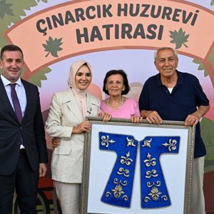 Bakanımız Sayın Mahinur Özdemir Göktaş, Çınarcık Huzurevi Yaşlı Bakım ve Rehabilitasyon Merkezi’ni ziyaret etti. - fotoğraf 9