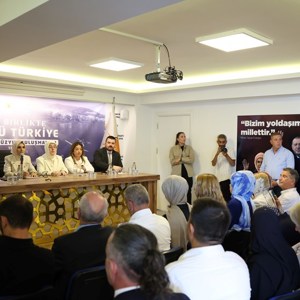 Aile ve Sosyal Hizmetler Bakanımız Göktaş, Türkiye Yüzyılı Buluşmaları'nda konuştu - fotoğraf 3