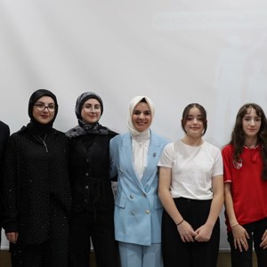 Bakanımız Göktaş, Bingöl'de Gönül Elçileri ile Koruyucu Aile Farkındalık Toplantısı'nda konuştu - fotoğraf 6