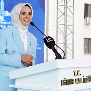 Aile ve Sosyal Hizmetler Bakanımız Mahinur Özdemir Göktaş, Iğdır'da konuştu - fotoğraf 1