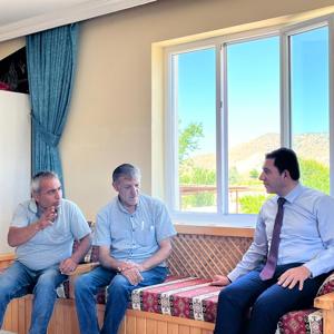 Kahraman Şehit ve Gazi Ailelerimizi Ziyaret - fotoğraf 2
