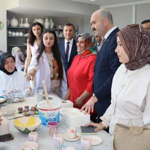 Bakan Yardımcımız Sayın Adil Çalışkan Safranbolu Aile Destek Merkezimizi Ziyaret Etti - fotoğraf 15