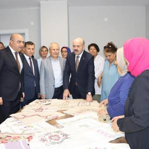 Bakan Yardımcımız Sayın Adil Çalışkan Safranbolu Aile Destek Merkezimizi Ziyaret Etti - fotoğraf 19