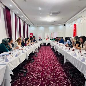 Doğu Anadolu Bölgesi Kadın Hizmetleri Bölgesel İstişare Toplantısı Van İlinde Gerçekleştirildi  - fotoğraf 3