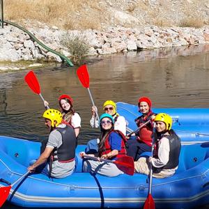 Yozgat’ta Aileler Dijital Detoks Kampında Rafting Keyfi Yaşadı - fotoğraf 3