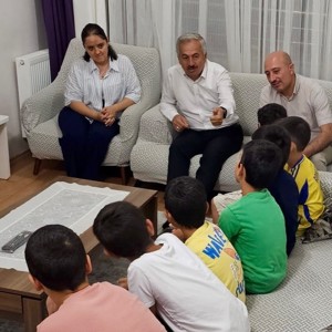  Çovuk Evlerimizde Geleceğimizin Teminatı Çocuklarımızla Bir Aradayız - fotoğraf 3