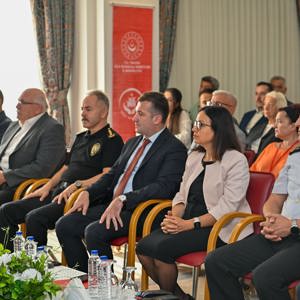 81 ilde eş zamanlı olarak gerçekleştirilen Yaşlılık Çalıştayı, Yalova’da düzenlendi. - fotoğraf 8