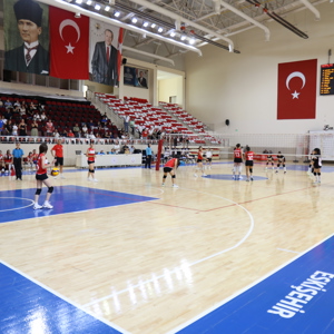 Çocuk Hizmetleri Voleybol Şampiyonası'nda Zirvenin Sahipleri Muş ve İstanbul Oldu - fotoğraf 4