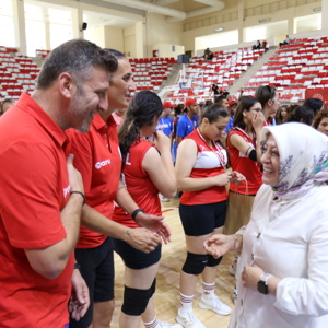 Çocuk Hizmetleri Voleybol Şampiyonası'nda Zirvenin Sahipleri Muş ve İstanbul Oldu - fotoğraf 21