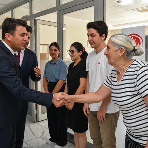 Valimiz Sayın Şefik Aygöl, Müdürlüğümüzü ziyaret ederek çalışmalar hakkında bilgi aldı. - fotoğraf 1