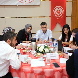 #AileYılı kapsamında, 1-2 Ekim 2025’te yapılacak II. Yaşlılık Şûrası öncesinde İl Yaşlı Çalıştayımızı gerçekleştirdik - fotoğraf 5