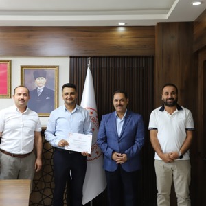 Aile Yılı Kapsamında Sunduğu Değerli Katkılardan Dolayı Aziz Çetinçakmak'a Teşekkür Belgesini Takdim Ettik - fotoğraf 2