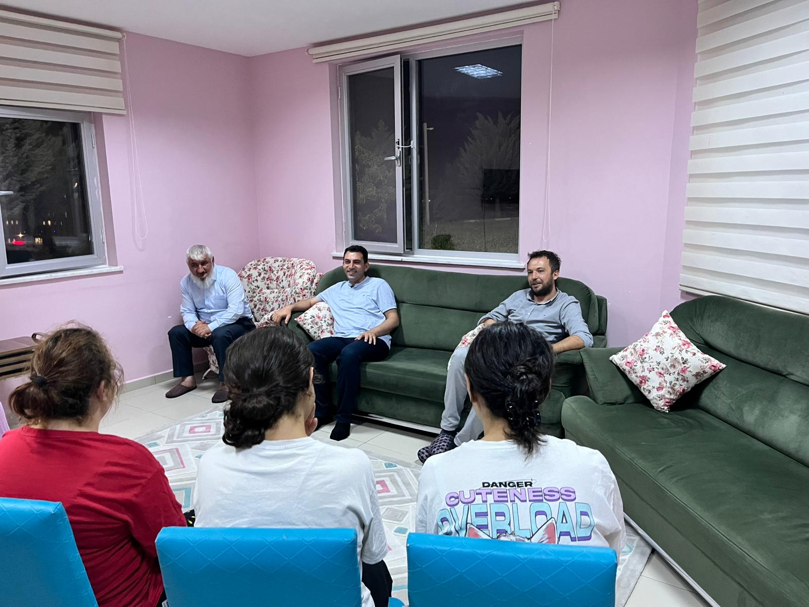 Kumluca Çocuk Evleri Sitesi'ne Ziyaret