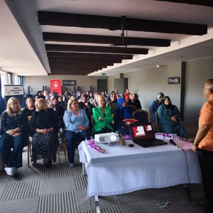 “Kitle İletişim Araçlarının Aile Yapısına Etkileri” Konferansı - fotoğraf 2