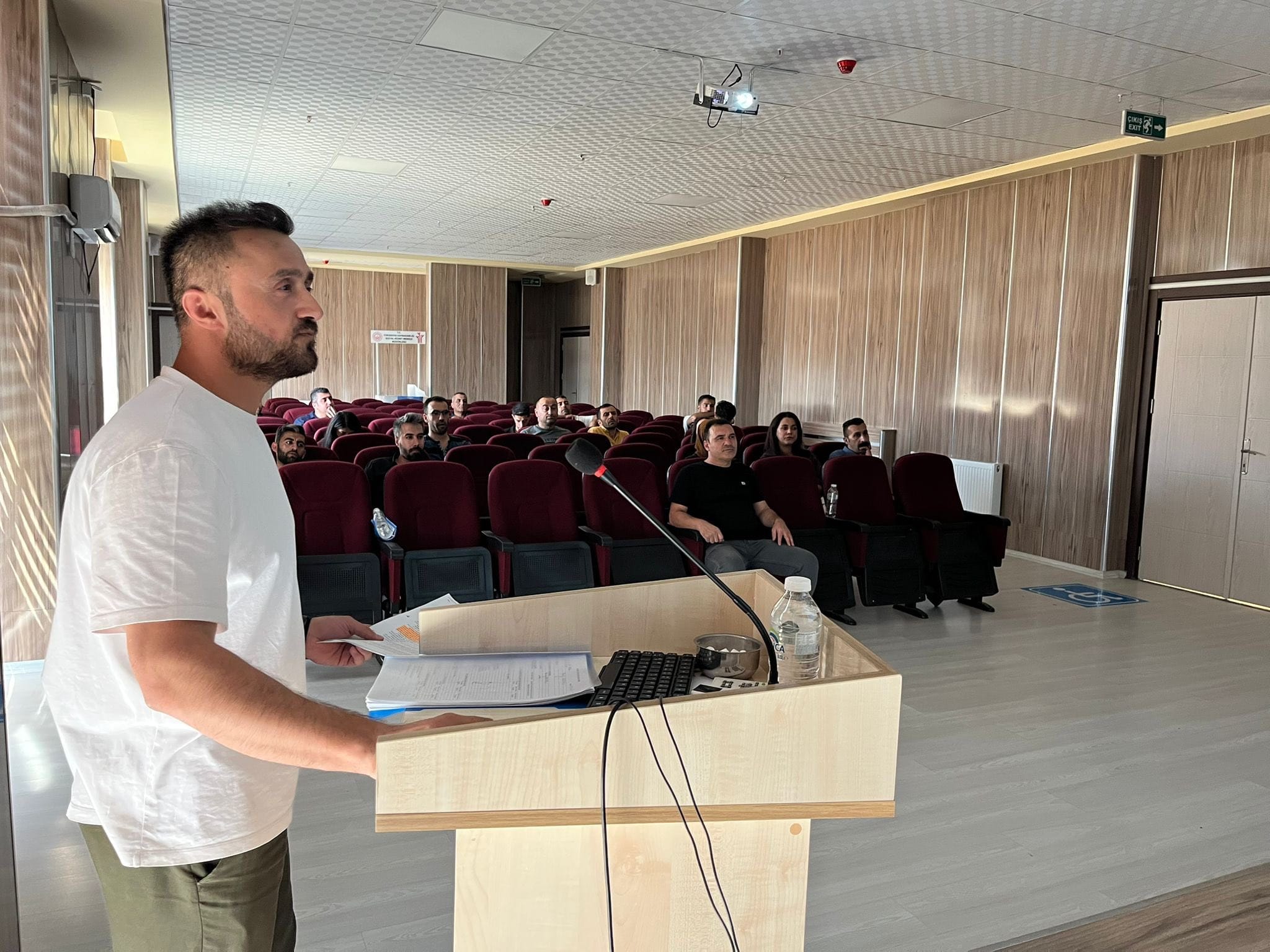 Yüksekova SHM Personellerine Hizmet İçi Eğitim