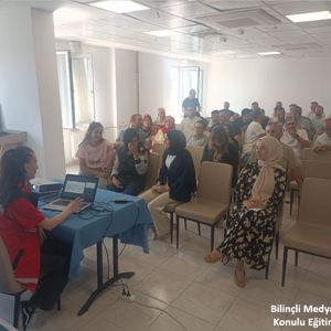 AİLE EĞİTİM PROGRAMLARIMIZ TÜM İLÇELERİMİZDE ETKİN BİR BİÇİMDE DEVAM ETMEKTEDİR - fotoğraf 5