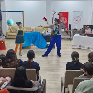 Koruma Bakım Ve Bakım Altında Bulunan Çocuklarımıza Tiyatro Gösterisi Düzenlendi. - fotoğraf 2