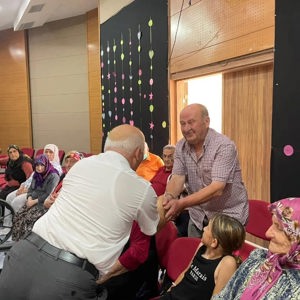 Çocuklarımızdan Ulu Çınarlarımıza Anlamlı Buluşma - fotoğraf 2